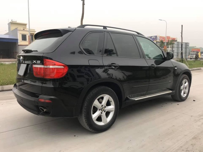 Chịu lỗ như chủ nhân BMW X5: Mua xe gần 3 tỷ, bán lại hơn 300 triệu đồng - Ảnh 2.