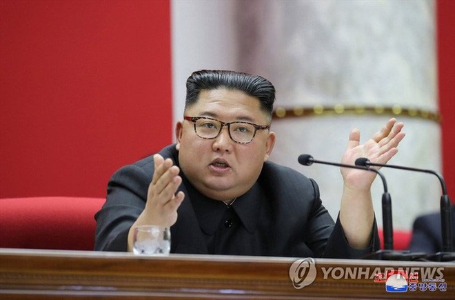 Hé lộ vũ khí chiến lược mới của ông Kim Jong-un - Ảnh 2.