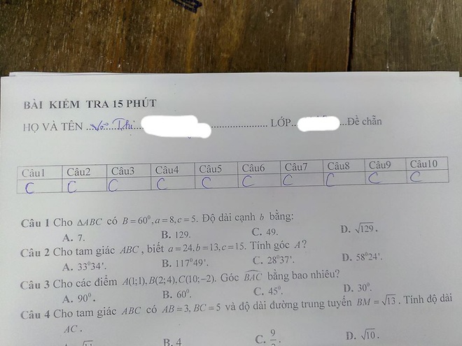 Nhìn đáp án bài kiểm tra của nữ sinh, cư dân mạng cười ngất vì một chi tiết lạ lùng - Ảnh 1.