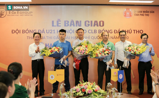 Bầu Hiển cười rạng rỡ, Hà Nội FC thêm một lần nữa bàn giao đội trẻ cho địa phương khác - Ảnh 2.
