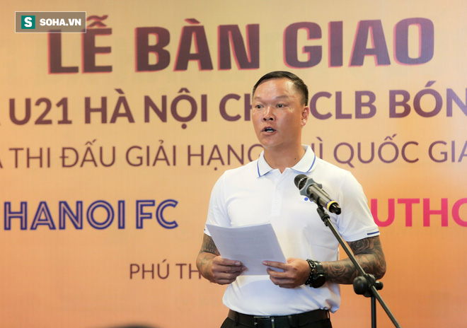 Bầu Hiển cười rạng rỡ, Hà Nội FC thêm một lần nữa bàn giao đội trẻ cho địa phương khác - Ảnh 3.