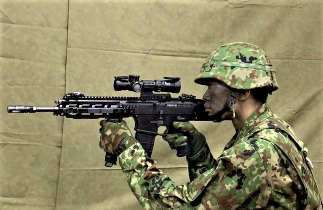 Nhật Bản chính thức đưa súng cá nhân mới vào biên chế - Ảnh 4.