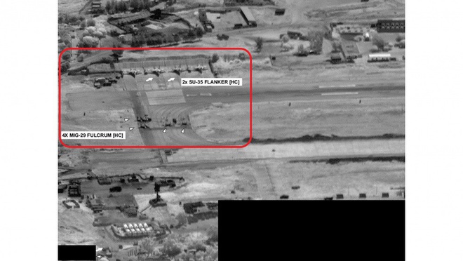 UAV Mỹ ra vào không phận Syria như chốn không người, căn cứ Khmeimim để lộ lỗ hổng lớn? - Ảnh 2.