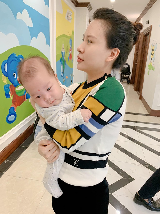 Sắc vóc vợ hai kém 8 tuổi của MC Thành Trung sau khi sinh đôi - Ảnh 6.
