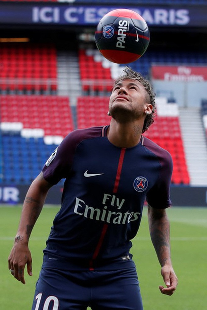  Neymar đắt giá nhất thế giới, PSG và Barcelona gánh khoản thua lỗ thế kỷ  - Ảnh 1.