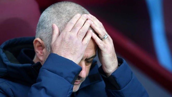 Đâu là thất bại duy nhất khiến Mourinho bật khóc? - Ảnh 1.