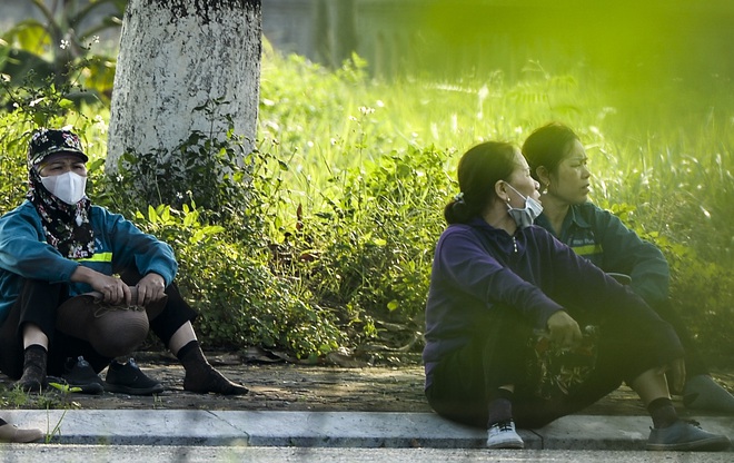 [ẢNH] bóbóng đá kèo nhà cái đá kèo nhà cáiười dân Hạ Lôi phấn khởi, dọn dẹp nhà cửa  trước giờ dỡ lệnh cách ly 0h đêm nay - Ảnh 3.