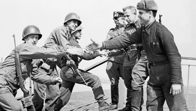 Chiến dịch Berlin - Đòn kết liễu của Hồng quân Liên Xô đối với phát xít Đức  - Ảnh 7.