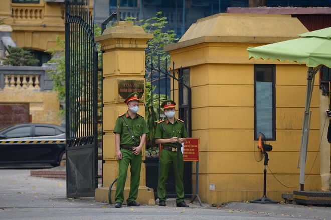 Hội đồng Thẩm phán tòa tối cao bắt đầu công bố quyết định giám đốc thẩm vụ án Hồ Duy Hải - Ảnh 2.