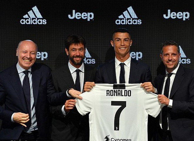  Chia tay Real Madrid, thợ săn danh hiệu Ronaldo được gì, mất gì?  - Ảnh 2.