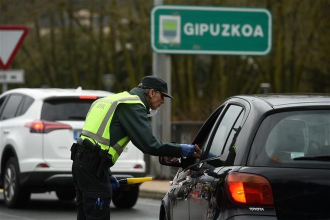 Diễn biến COVID-19 tới 6 giờ s&aacute;ng 5/6: Số ca tử vong tăng vọt ở Brazil v&agrave; Mexico; ch&acirc;u &Acirc;u tiếp đ&agrave; mở cửa - Ảnh 5.