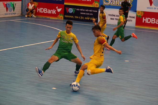 Futsal HDBank VĐQG 2020: Khánh Hòa ém quân, Quảng Nam thắng nhàn - Ảnh 1.