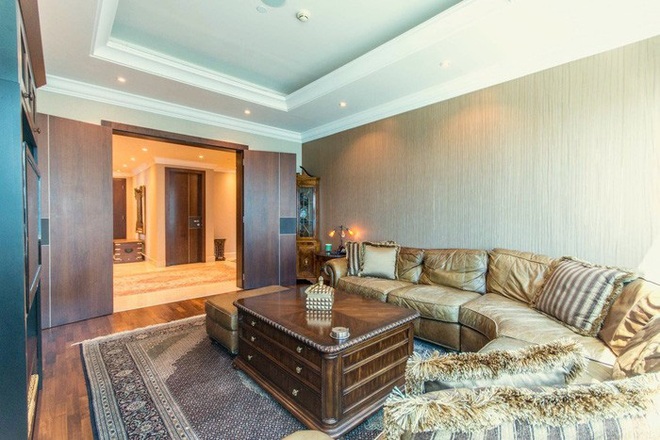 Khám phá căn penthouse trị giá gần 400 tỷ đồng của VĐV kiếm tiền giỏi nhất hành tinh: Thích đi Ferrari, Limousine, máy bay trực thăng hay phản lực, chỉ cần bấm 1 nút - Ảnh 5.