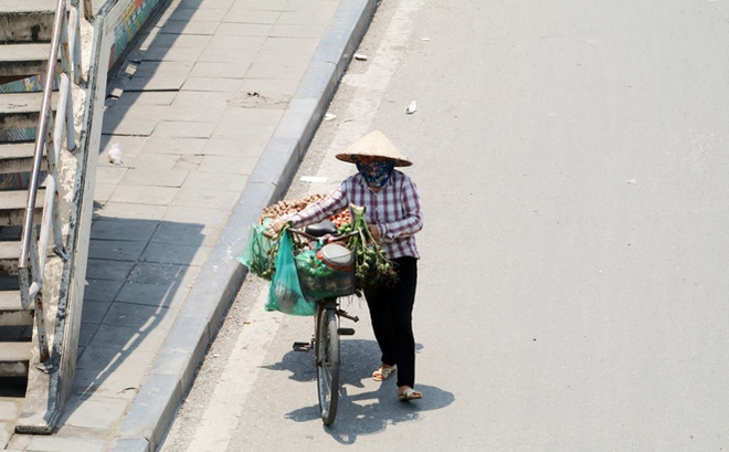 Thời tiết ngày 7/5: Bắc Bộ và Trung Trung Bộ nắng nóng gay gắt, nhiệt độ cao nhất 42 độ C