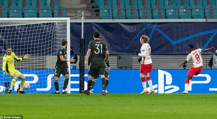 Thất bại cay đắng, Man United cúi đầu rời Champions League ngay sau vòng bảng - Ảnh 3.