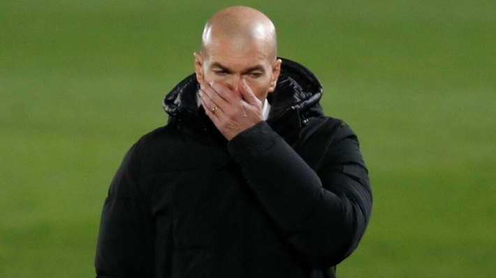 Điểm tin bóng đá sáng 23/1: HLV Zidane mắc Covid-19, Man City nhận hung tin - Ảnh 1.