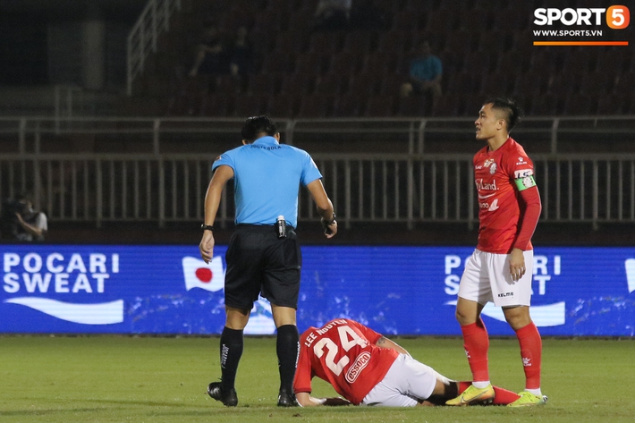 Cầu thủ Việt kiều Lee Nguyễn ra mắt chưa trọn vẹn - Ảnh 3.