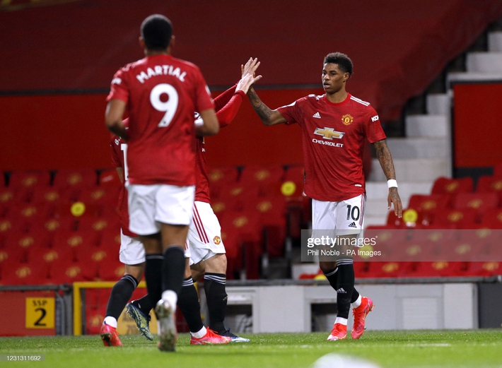 Tiến sĩ 23 tuổi đưa Man United đến chiến thắng; Pep Guardiola cho Arsenal nếm mùi tuyệt vọng - Ảnh 2.