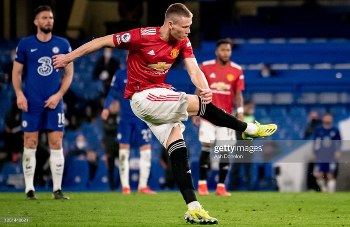 Mắc kẹt với chuỗi trận kỳ quặc, Man United đầu hàng trong cuộc đua vô địch Premier League - Ảnh 3.