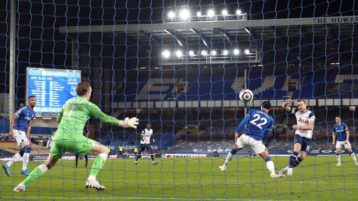 Harry Kane lập cú đúp, Tottenham thoát thua trước Everton - Ảnh 2.