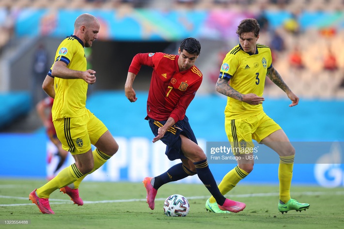 Euro 2020: Chân gỗ Morata báo hại Tây Ban Nha trong trận đấu kỳ lạ - Ảnh 2.