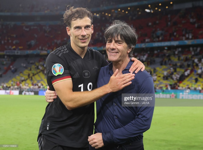 Bảng tử thần kết thúc trong cuộc rượt đuổi nghẹt thở, Ronaldo đi vào lịch sử bóng đá thế giới - Ảnh 10.