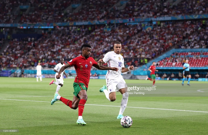 Nhận định Bỉ vs Bồ Đào Nha: Ronaldo sẽ làm nên kỳ tích nhờ đánh vào “tử huyệt” của Quỷ đỏ - Ảnh 2.