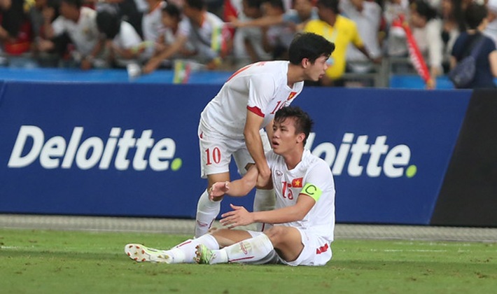 U23 Việt Nam đụng độ Myanmar: Giọt nước mắt Quế Ngọc Hải & màn khẩu chiến của thầy Park