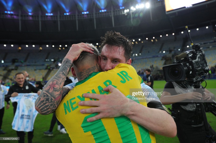 Bật khóc trong ngày đăng quang, Messi chiếm trọn mọi giải thưởng danh giá tại Copa America - Ảnh 5.