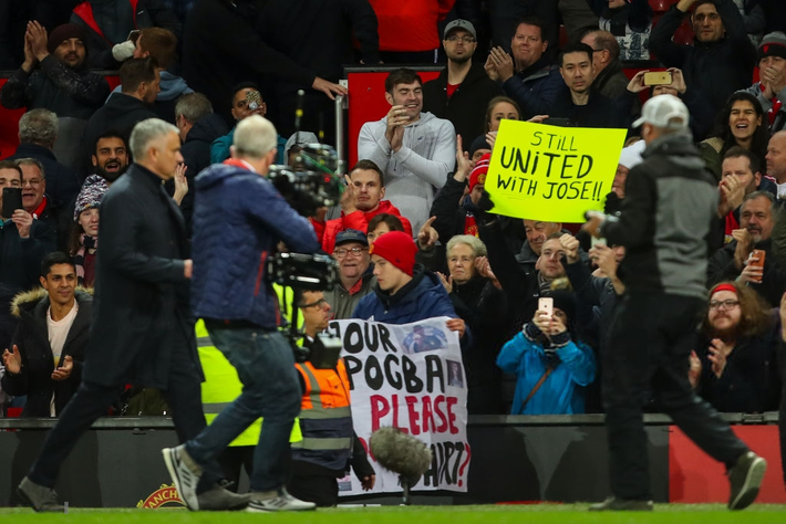 Trong mớ hỗn loạn Man United, vẫn còn lý do để tin Mourinho sẽ vực được Quỷ đỏ dậy - Ảnh 3.