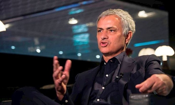 MU tiếp tục vận son, Mourinho lên tiếng tái xuất - Ảnh 2.