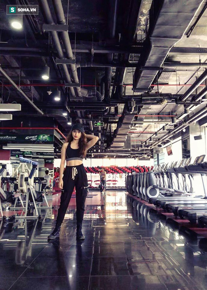 Cô giáo tiểu học xinh đẹp mê bóng đá, thần tượng Duy Mạnh vì hình ảnh đẹp ở Thường Châu - Ảnh 4.