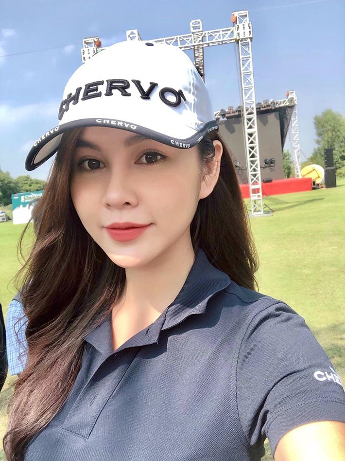 Nữ MC vặt lông gà Thu Hoài & cuộc sống đặc biệt thời Covid-19 - Ảnh 7. Nữ MC vặt lông gà Thu Hoài & cuộc sống đặc biệt thời Covid-19 - Ảnh 7.