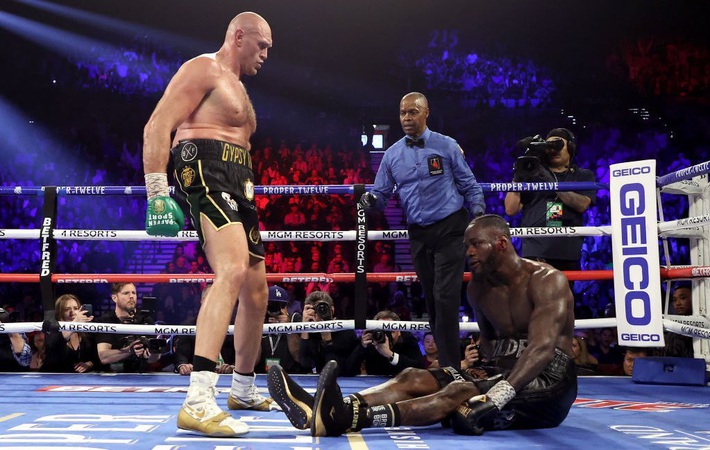 Lộ diện võ sĩ thứ 3 nhận lời đấu Mike Tyson; võ sĩ thép đã trở lại với màn loạn đả ở AEW - Ảnh 2.