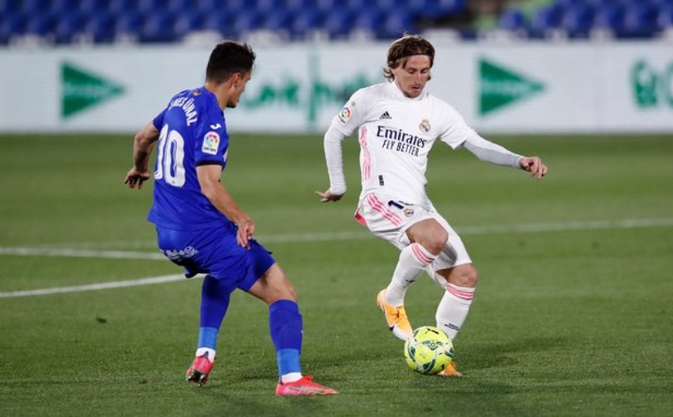 Real Madrid chia điểm với Getafe. (Ảnh: Getty)