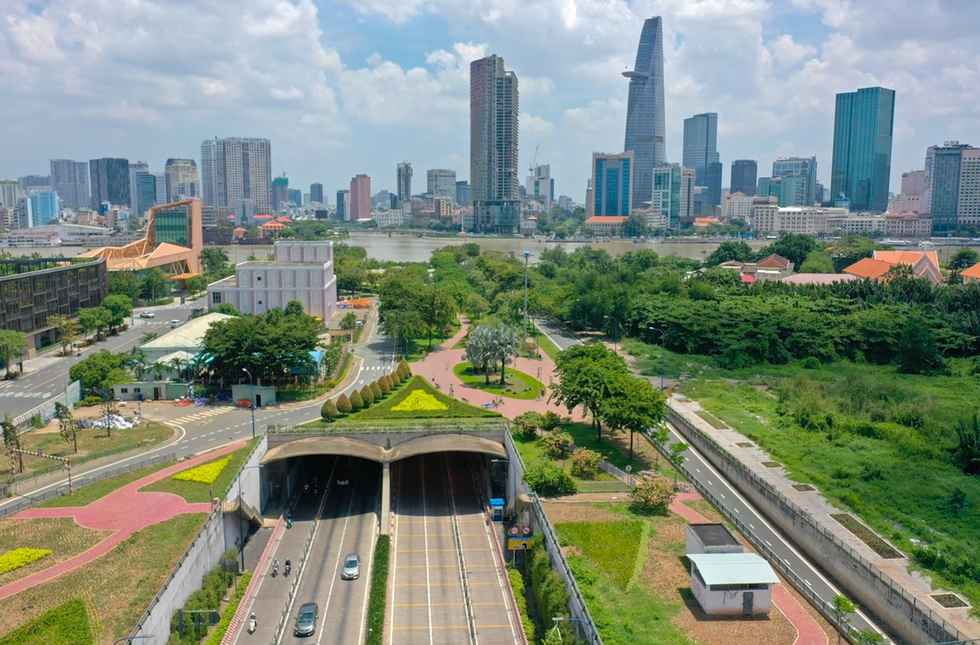 Đường hầm vượt sông duy nhất ở Việt Nam, biến bán đảo nghèo thành khu đô thị hiện đại - Ảnh 1.