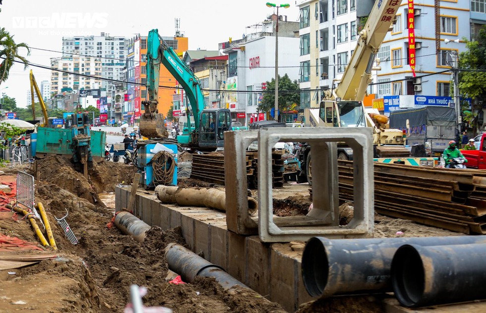 Cận cảnh hầm chui 778 tỷ đồng ở Hà Nội sau hơn 1 năm thi công - Ảnh 14.