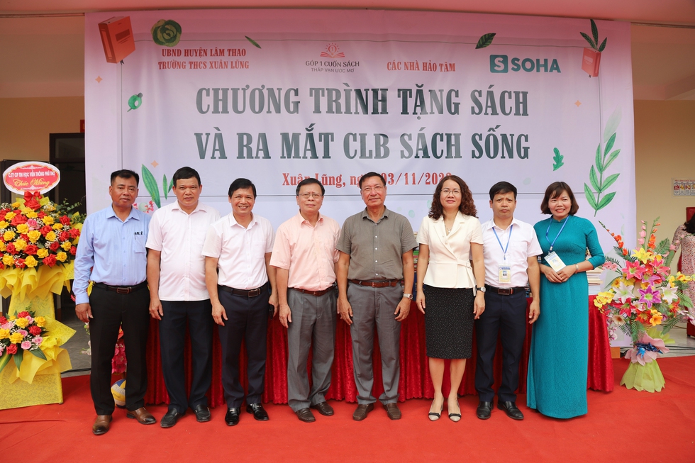 Đại sứ Nguyễn Quang Khai nối “nhịp cầu vui” về với Kẻ Dòng - Ảnh 14.