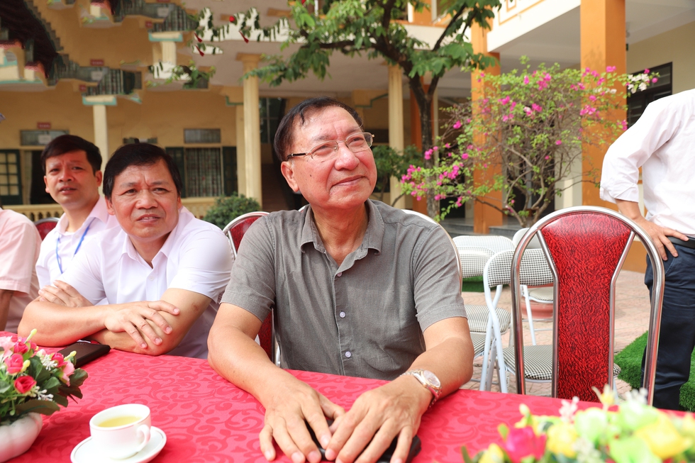 Đại sứ Nguyễn Quang Khai nối “nhịp cầu vui” về với Kẻ Dòng - Ảnh 16.