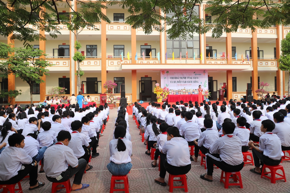 Đại sứ Nguyễn Quang Khai nối “nhịp cầu vui” về với Kẻ Dòng - Ảnh 20.