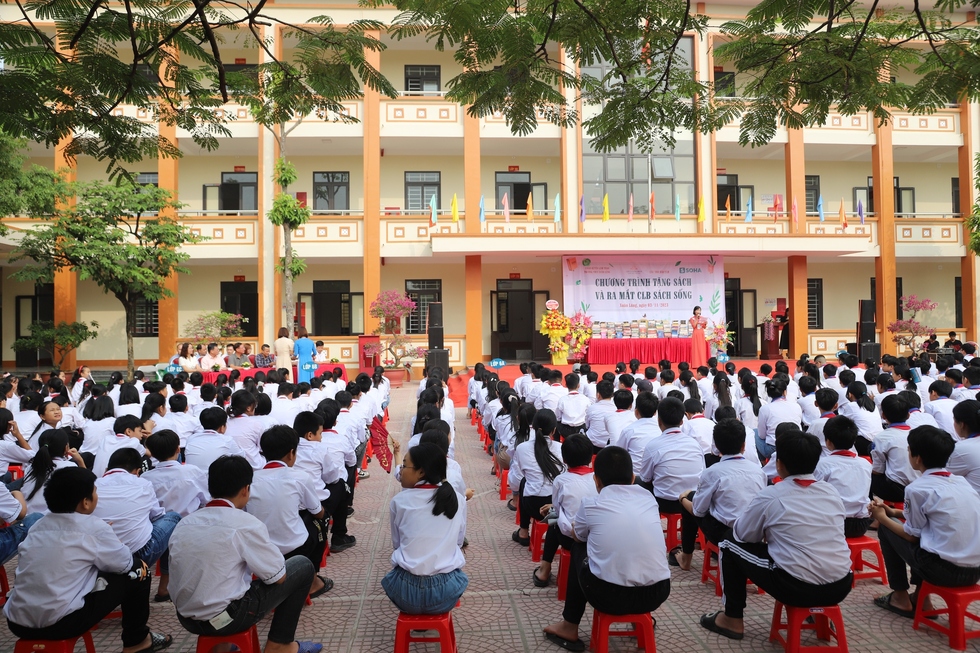 Đại sứ Nguyễn Quang Khai nối “nhịp cầu vui” về với Kẻ Dòng - Ảnh 3.