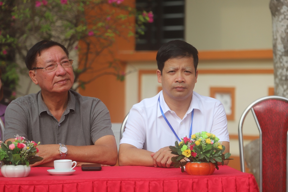 Đại sứ Nguyễn Quang Khai nối “nhịp cầu vui” về với Kẻ Dòng - Ảnh 21.