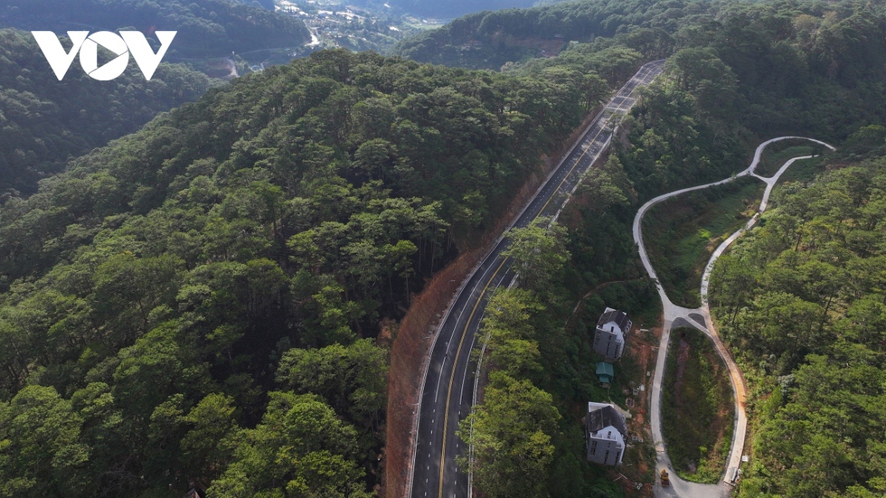 Thông xe 3km đoạn đầu của tuyến đèo Prenn Đà Lạt - Ảnh 6.