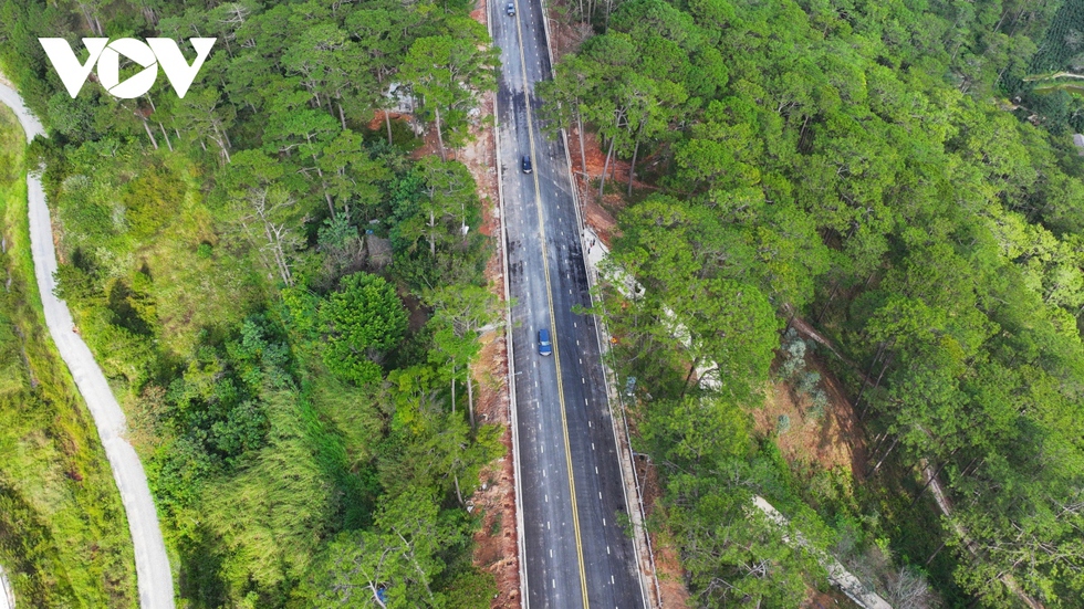 Thông xe 3km đoạn đầu của tuyến đèo Prenn Đà Lạt - Ảnh 3.