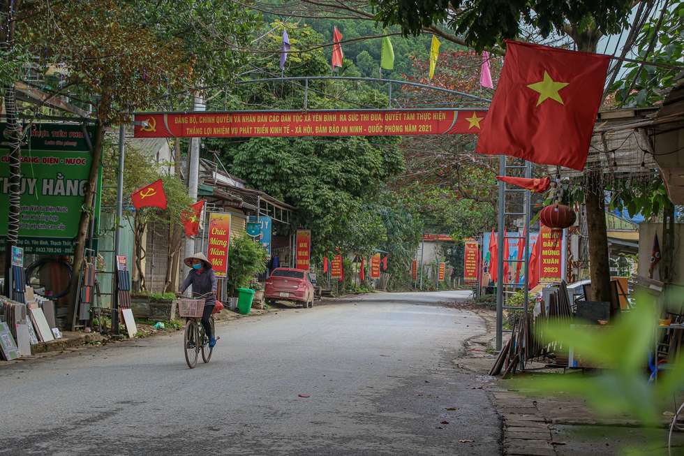 [Photo Essay] Cận cảnh loạt dự án lớn bậc nhất khu vực Xuân Mai - Hoà Lạc - Ảnh 3.