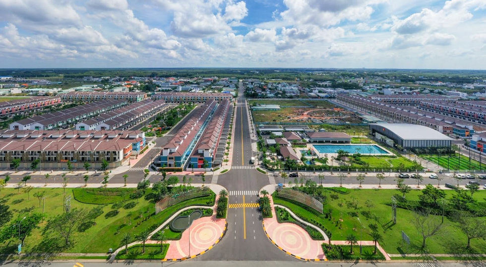 [Photo Essay] Loạt bất động sản đón chờ Tân Uyên lên thành phố trong năm 2023 - Ảnh 8.