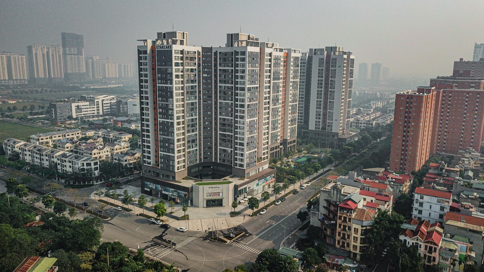 ‏[Photo Essay] Chung cư quanh TTTM đắt nhất thủ đô Lotte Mall Hanoi - Võ Chí Công đã hình thành mặt bằng giá mới lên đến 100 triệu đồng/m2 - Ảnh 6.