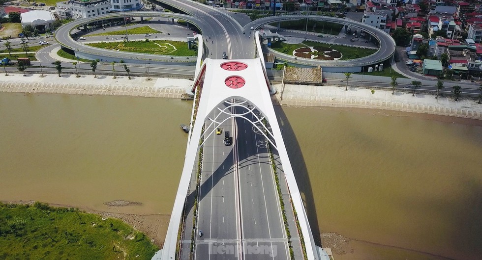 Ấn tượng với vẻ đẹp của hai cây cầu biểu tượng của TP Hải Phòng - Ảnh 10.