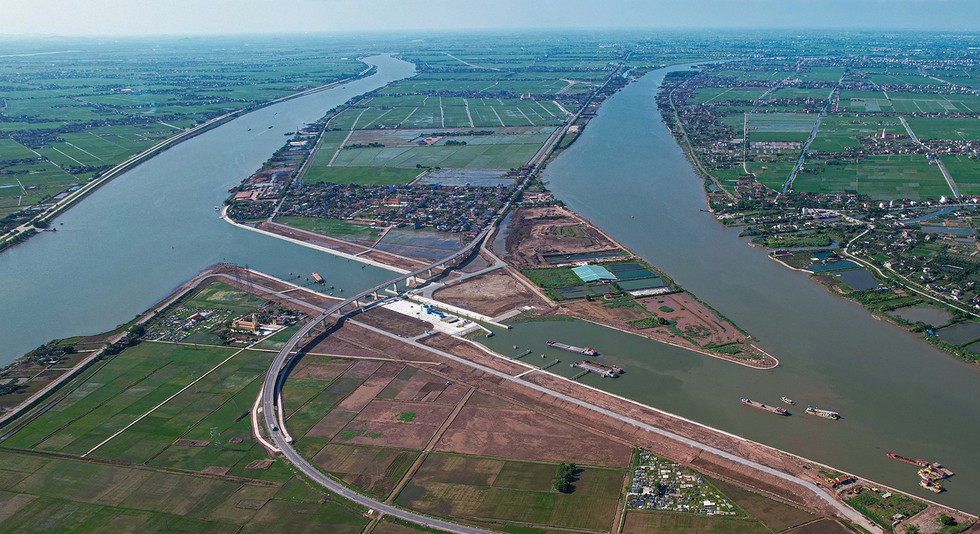 Mục sở thị kênh nối sông Đáy - Ninh Cơ 2.300 tỷ đồng vừa vận hành - Ảnh 2.