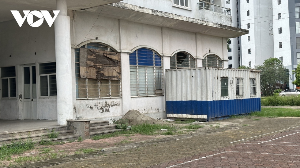 Cận cảnh nhà tái định cư trong Khu đô thị Sài Đồng bỏ không lãng phí - Ảnh 7.